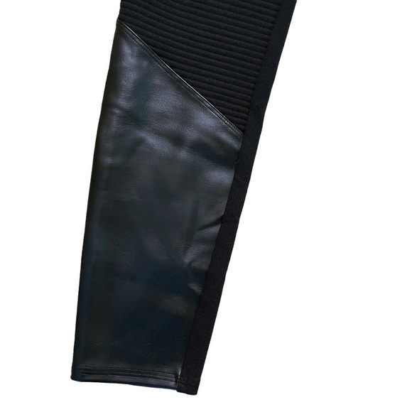 Assets by SPANX NEW Moto Shaping Leggings Size Medium in Black - Picture 13 of 16